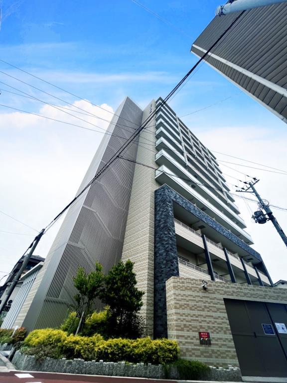 建物外観　12階建、RC造