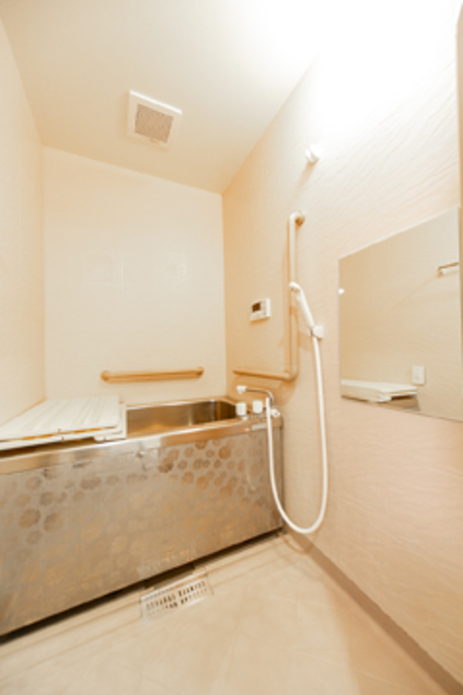 バス・シャワールーム　※写真は同タイプ住戸です。