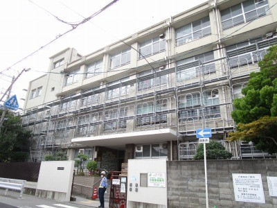 小学校　巽南小学校（小学校）まで450m