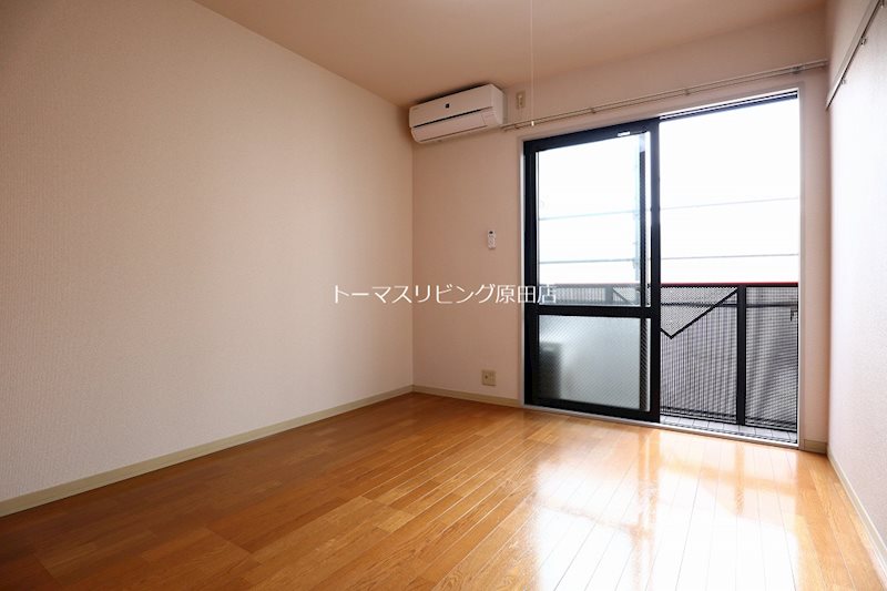 居室・リビング　202号室写真