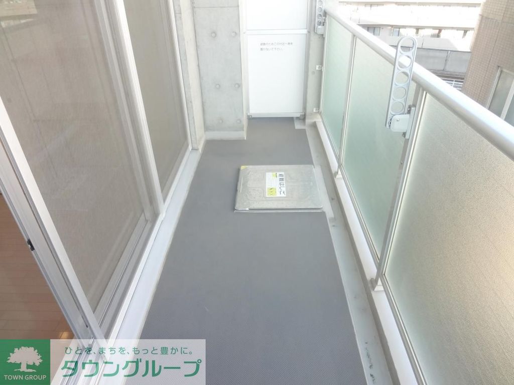 バルコニー　バルコニー