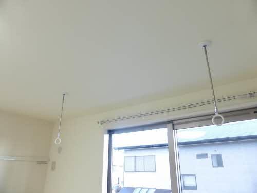 その他設備　室内物干し