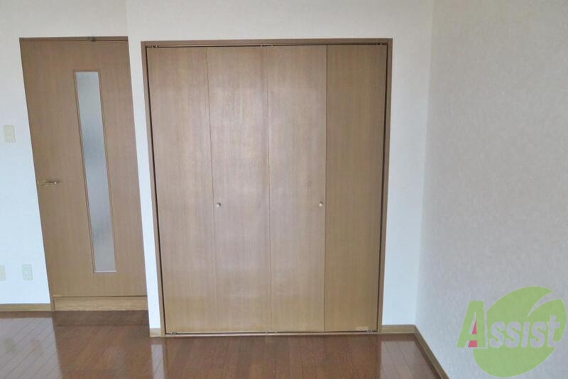 収納　収納はシンプルな感じ。どれくらい入るでしょう、