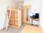 居室・リビング　ハイベッドタイプのお部屋です