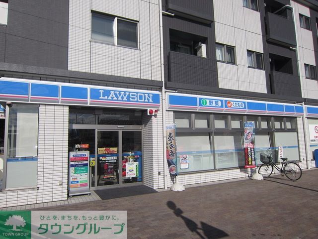 コンビニ　ローソン府中多磨駅前店（コンビニ）まで240m