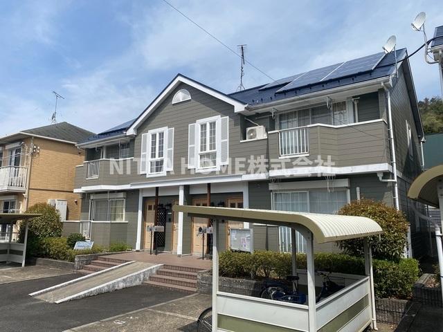 建物外観　１フロア２戸のアパートです☆彡