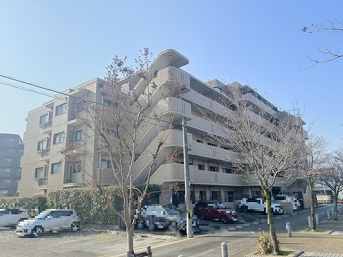 建物外観　外観(別アングル)