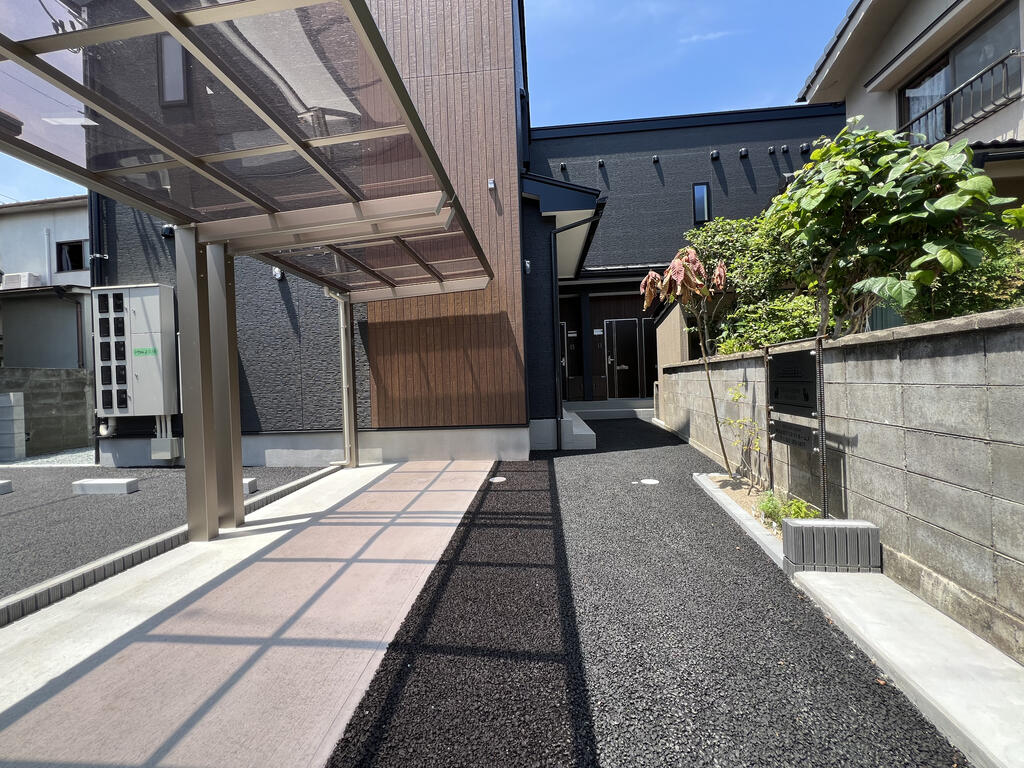 その他共有部分　屋根付きサイクルポート