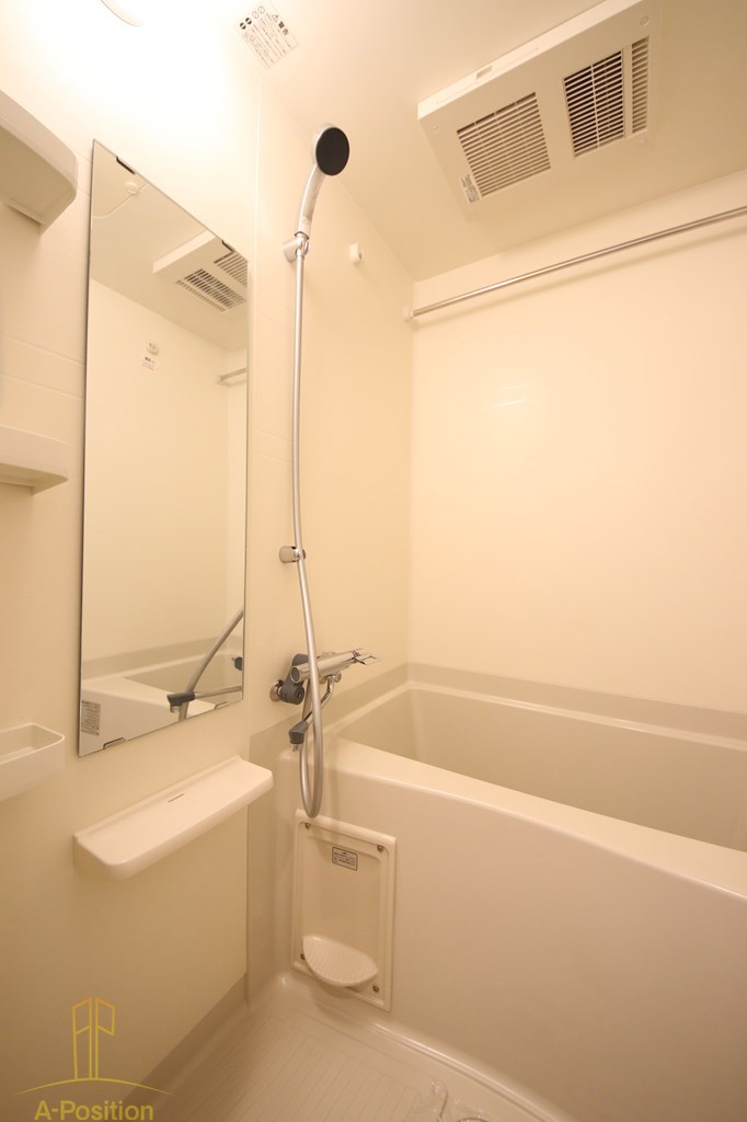 バス・シャワールーム　プレサンス難波ラフィーネ