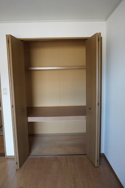 収納　洋室の収納