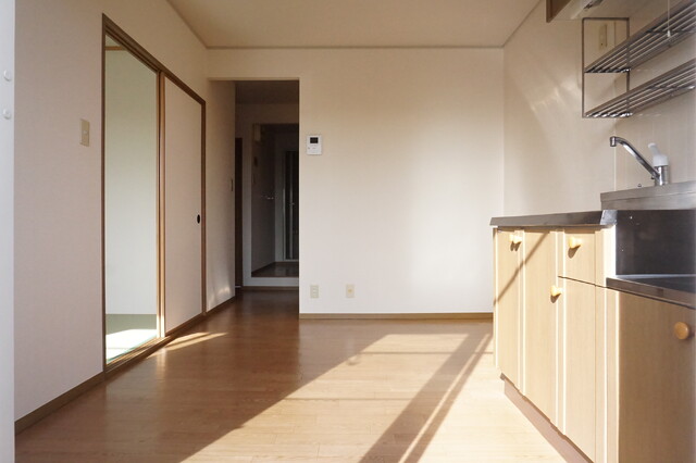 居室・リビング　ダイニングキッチン６帖