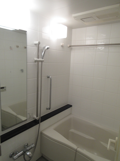バス・シャワールーム　日々の暮らしに欠かせないお風呂です