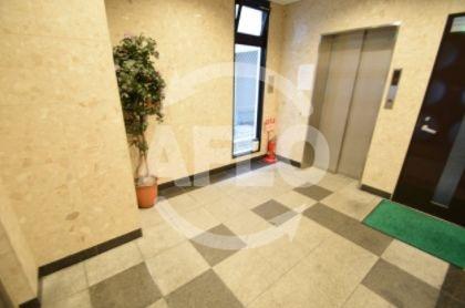 ロビー　レフィナード鶴翁　ロビー