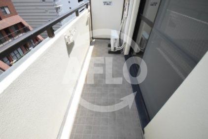 バルコニー　レフィナード鶴翁　バルコニー