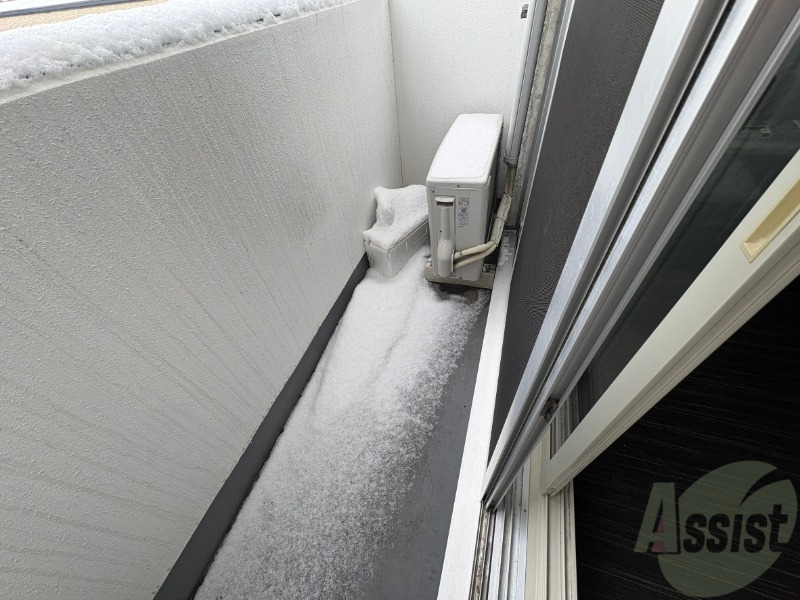 バルコニー　バルコニーが付いていますので一息ついてみてはいかがですか。