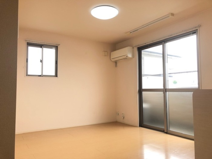 居室・リビング　広いリビング☆