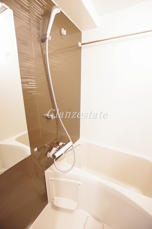 バス・シャワールーム　☆広々としたお風呂☆