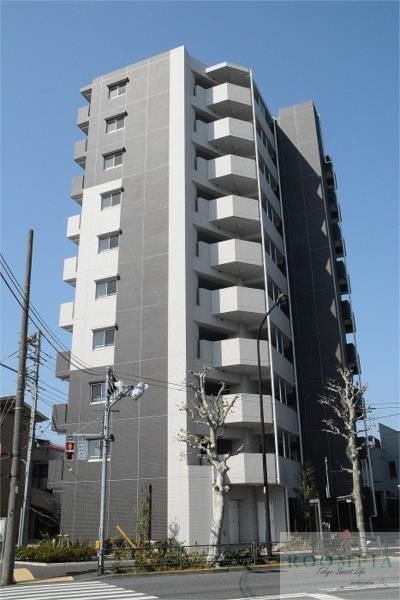 2LDK Mansion in Shinjuku, Tokyo - Image 1