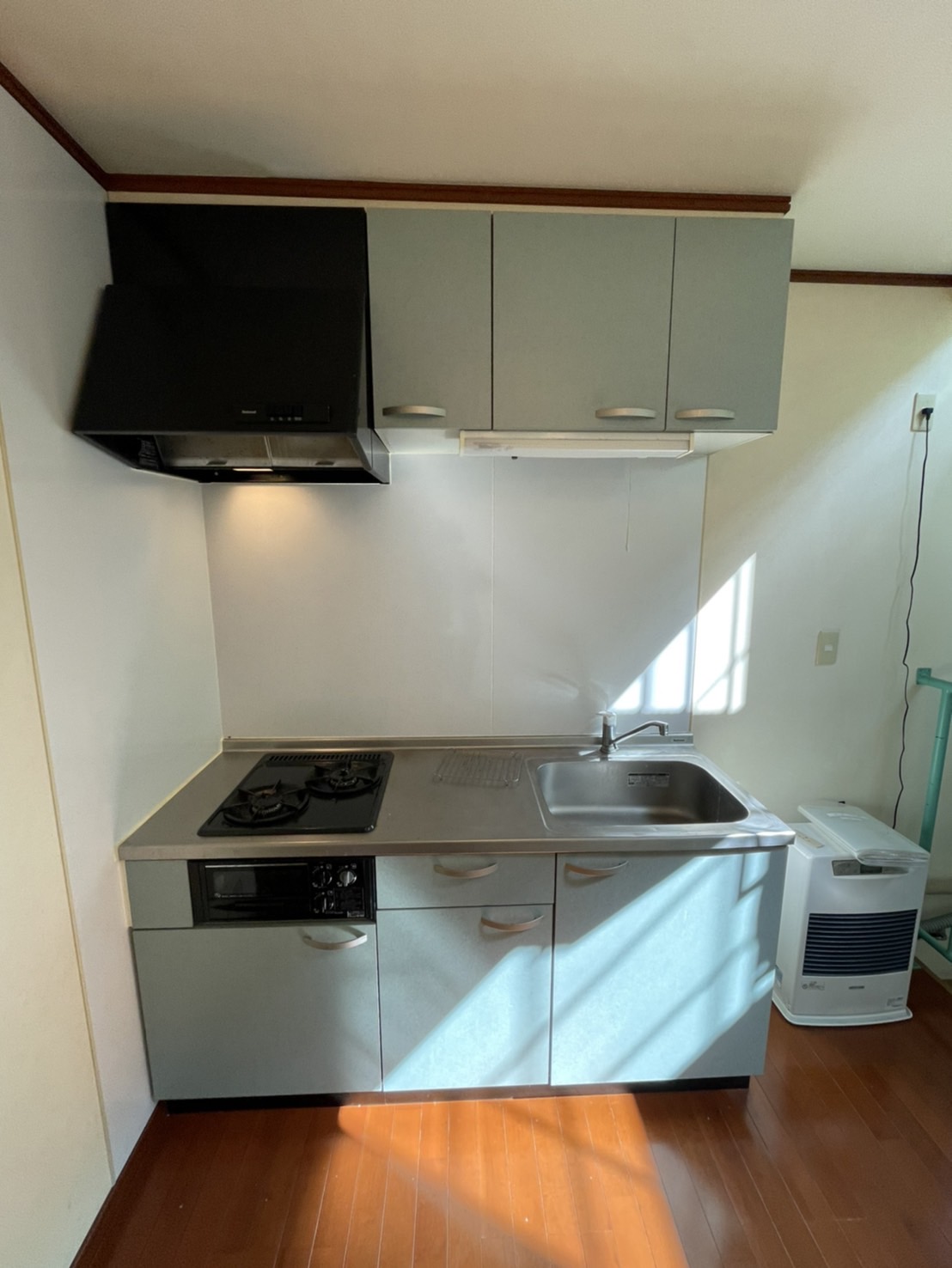 キッチン　※他号室のお写真です。