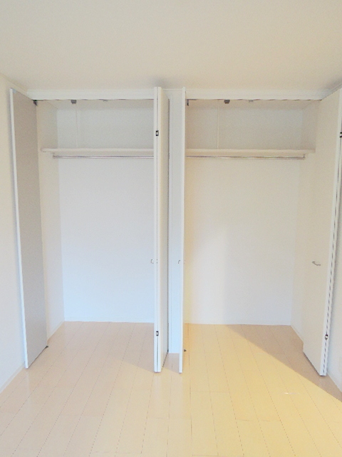 収納　背が高く使いやすいクローゼット