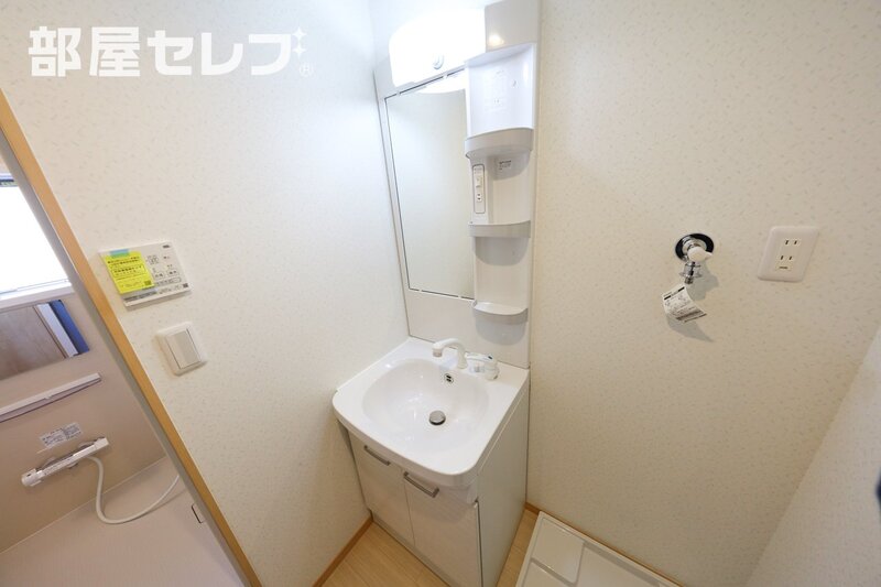 洗面設備　※２０２号室写真