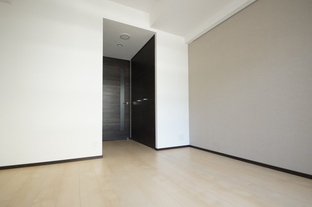 その他部屋・スペース　清潔感のあるフローリングのお部屋です