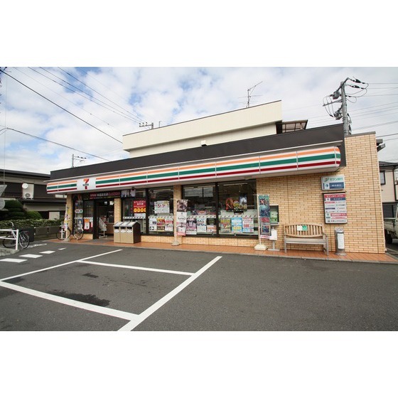コンビニ　セブンイレブン厚木妻田店（コンビニ）まで500m