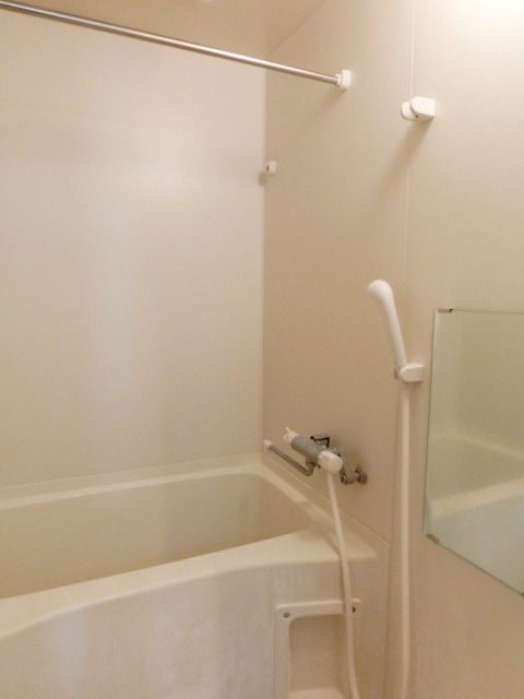 バス・シャワールーム　★浴室乾燥機付きバスルーム★