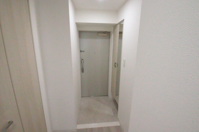 玄関　※別室の参考写真の為、現況優先です。