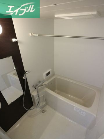 バス・シャワールーム　同タイプ仕様