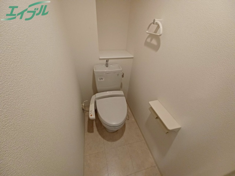 トイレ　別部屋参考写真です