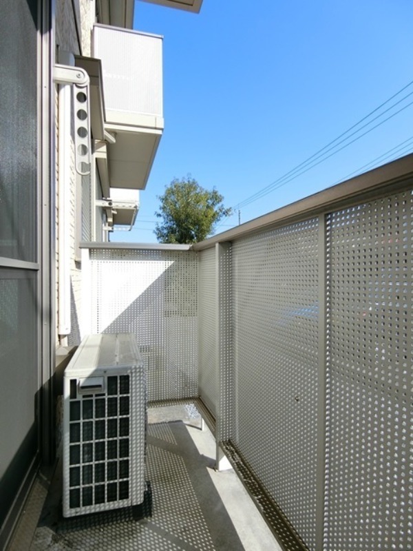 バルコニー　図面と現状に相違がある場合には現状を優先