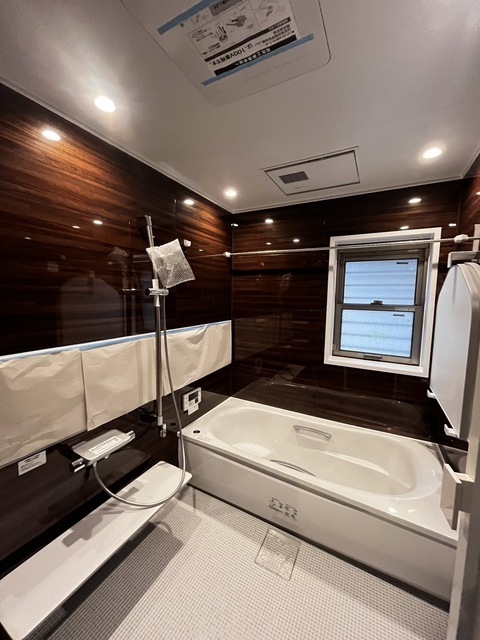 バス・シャワールーム　バス