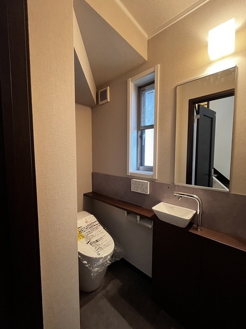 トイレ　トイレ