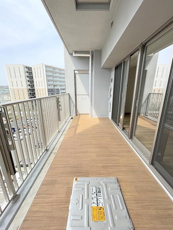 バルコニー　バルコニー