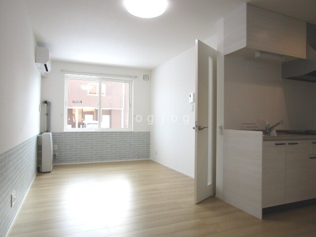 居室・リビング　類似