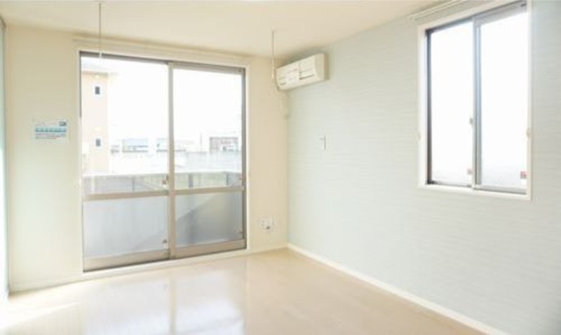 居室・リビング　図面と現状に相違がある場合には現状を優先