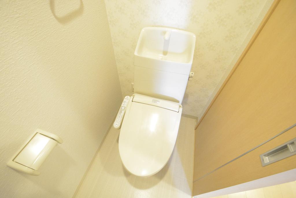 トイレ　シャワー付トイレ