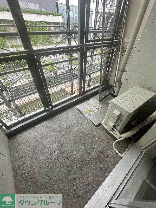 バルコニー　バルコニー