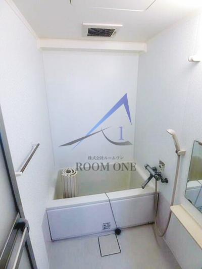 バス・シャワールーム　お風呂です。