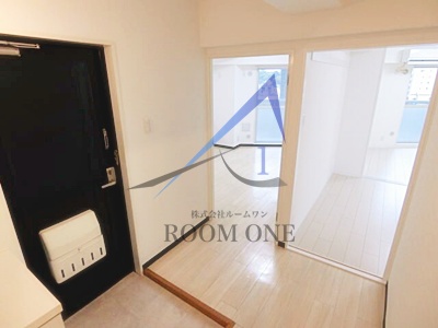 玄関　玄関です。