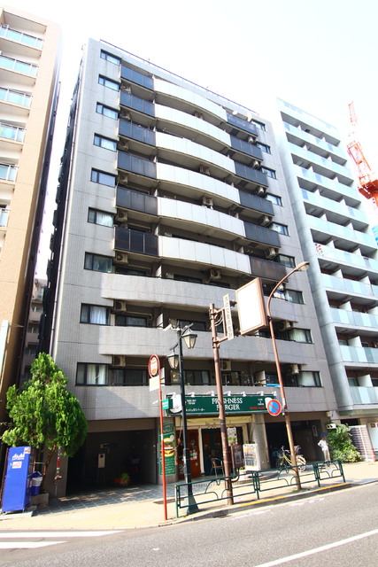 建物外観　★通勤・通学に便利な「練馬」駅徒歩４分★