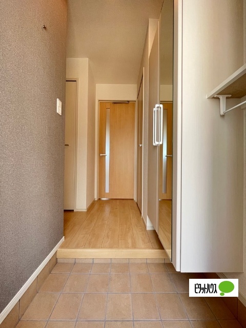 玄関　同一タイプ