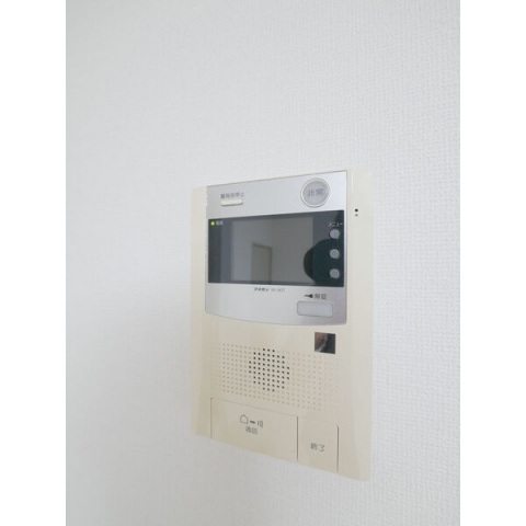 セキュリティ　モニター付きインターホン