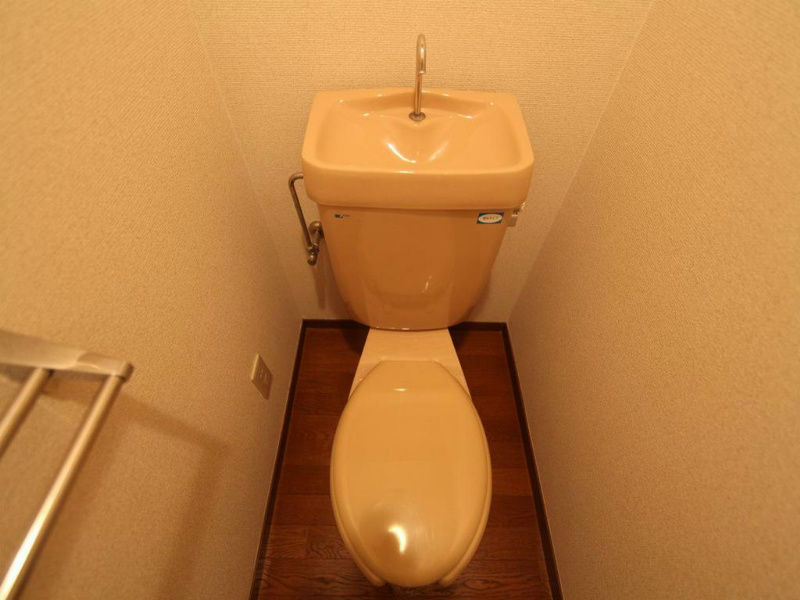 トイレ　バス・トイレ別　温水洗浄暖房便座設置可