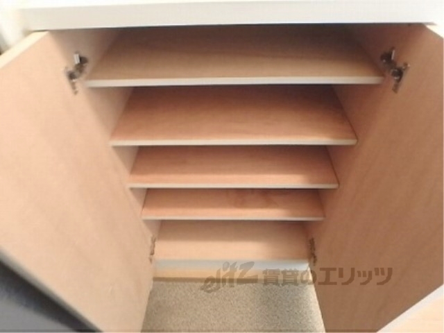 収納　下駄箱