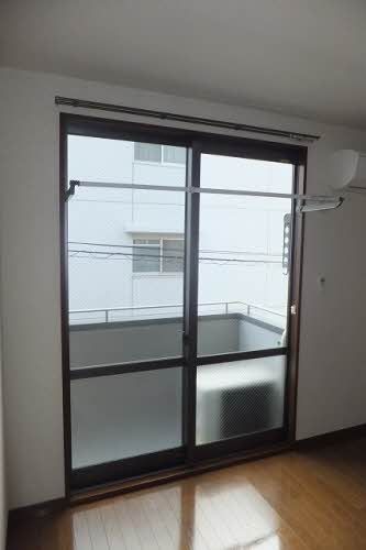 その他設備　室内物干し