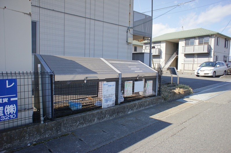 その他共有部分　敷地内にゴミストッカーあり