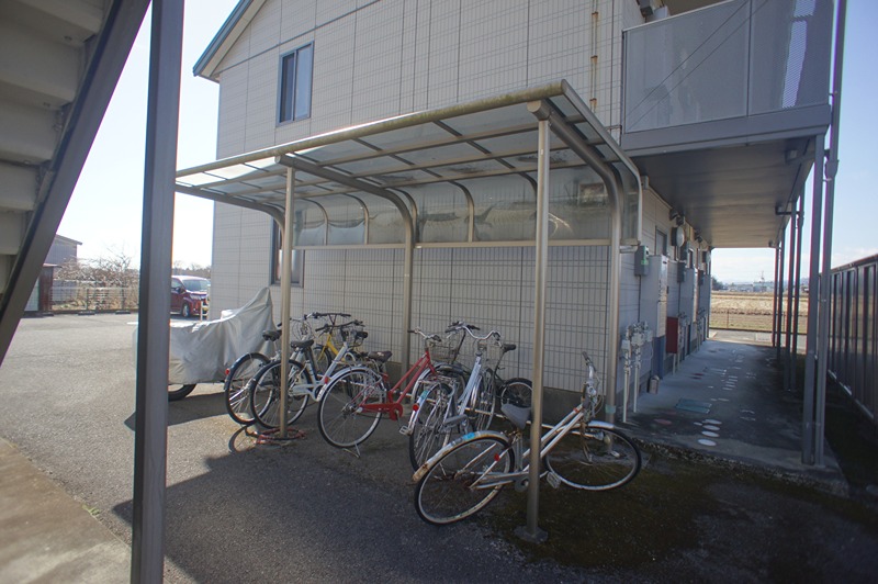 その他共有部分　屋根付きサイクルポート