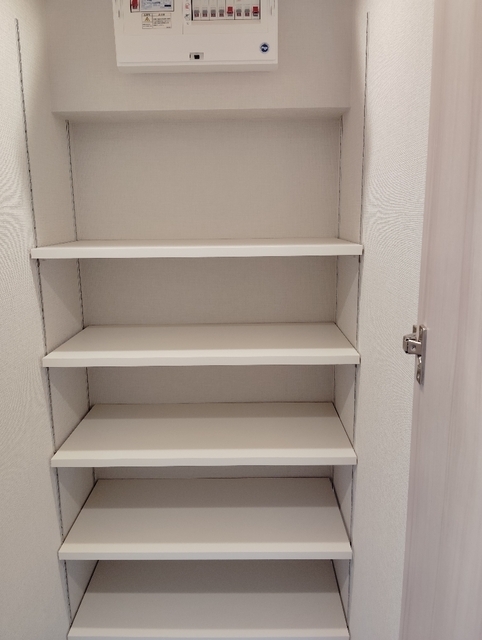 玄関　下足入れ